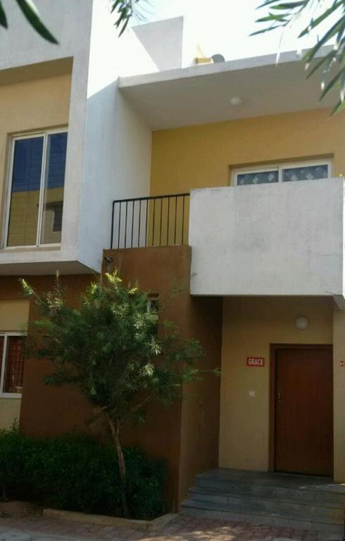 Grace Service Apartment Madrás Exterior foto